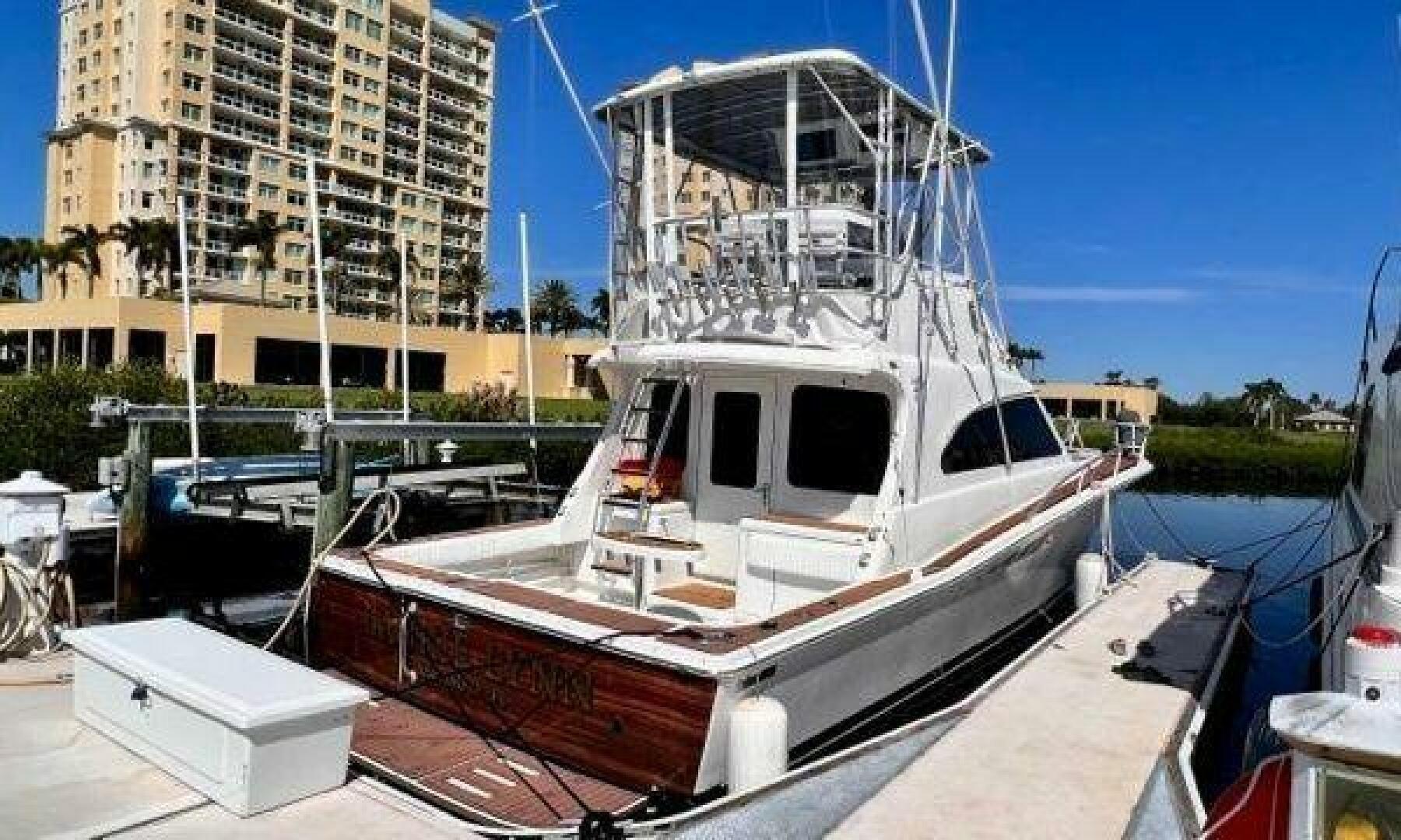 Luhrs 40 Convertible For Sale