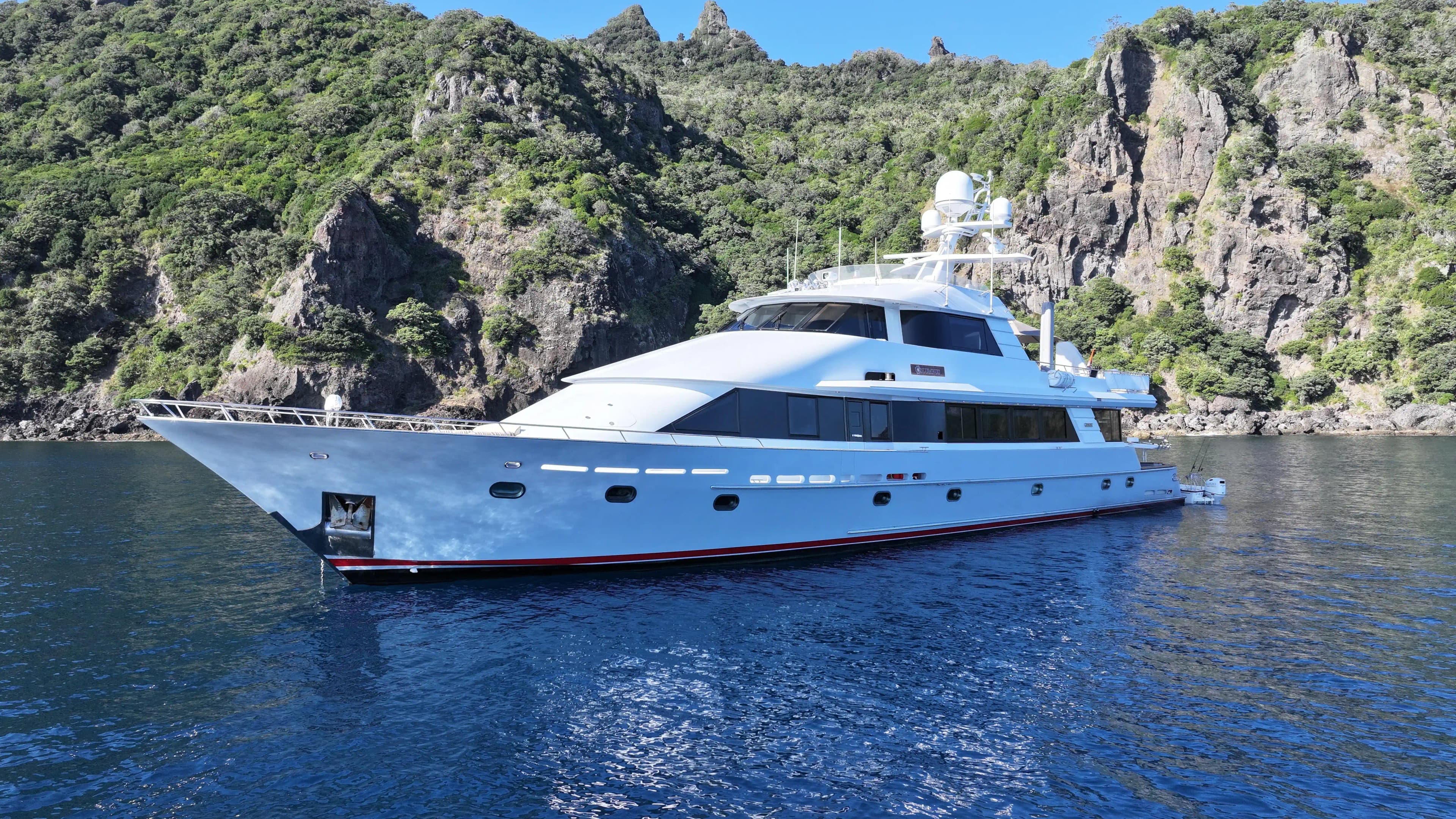 Crescent Custom Yachts 115' for Sale