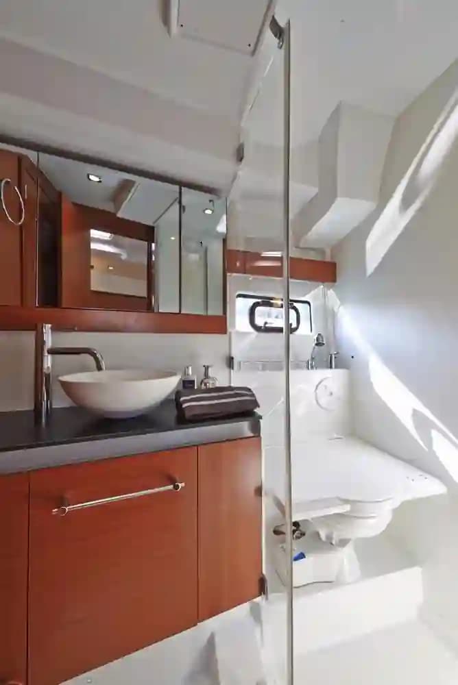2018 Jeanneau Leader 40 à vendre à Miami, Florida Express Cruiser 3