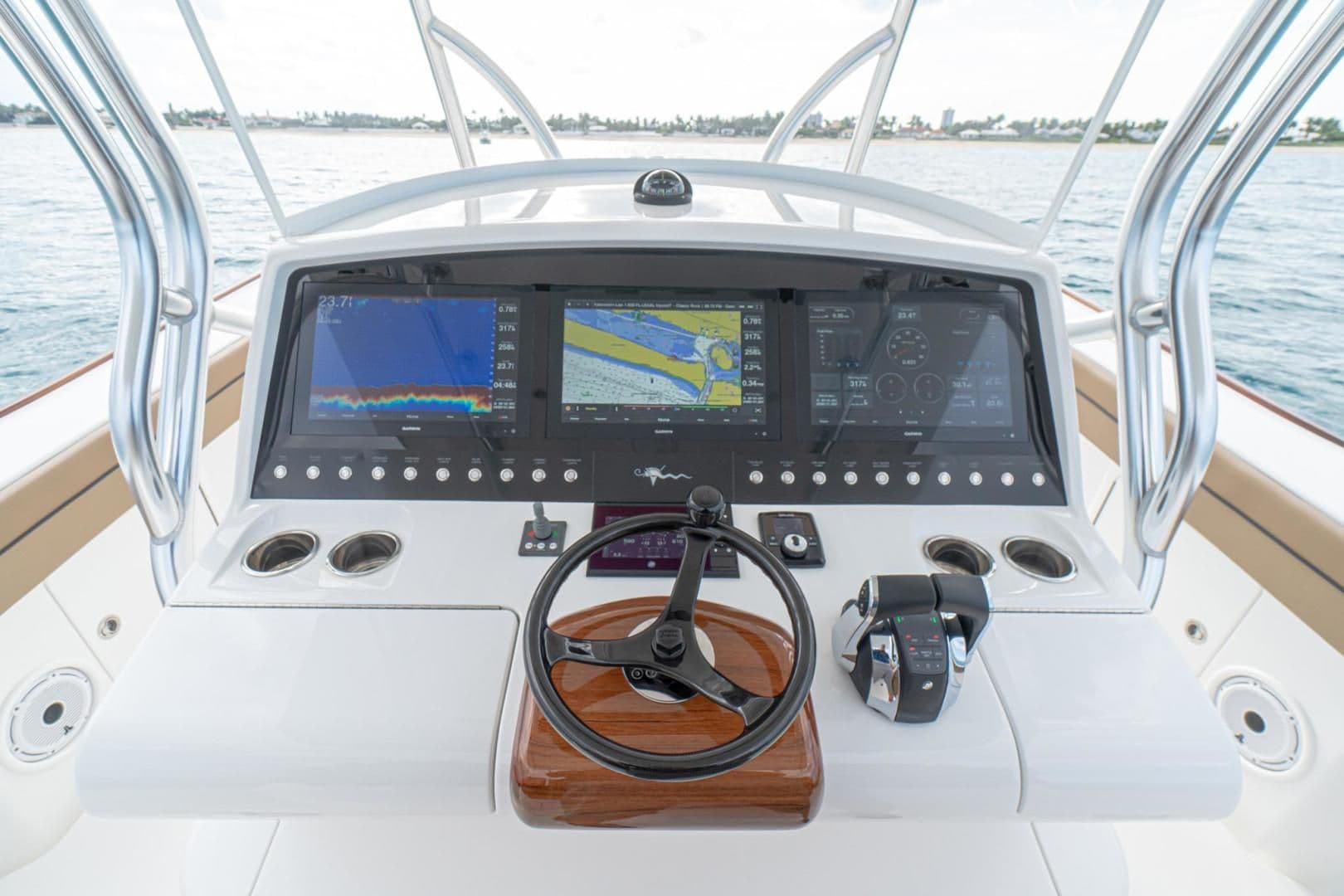 2025 Valhalla Boatworks V-41 for Sale in Staten Island, New York Center Console 4