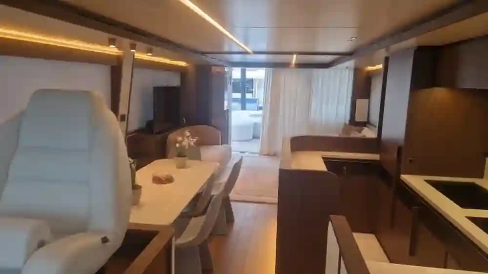 2024 Azimut Fly 72 for Sale in Varazze, IT Flybridge 2