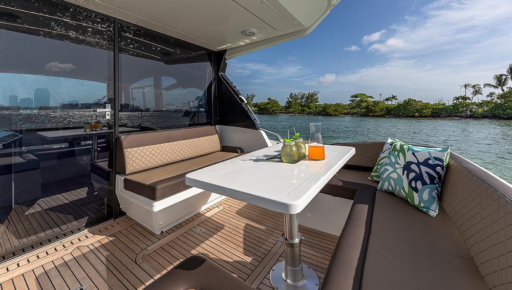 2023 Galeon Yachts 425 HTS