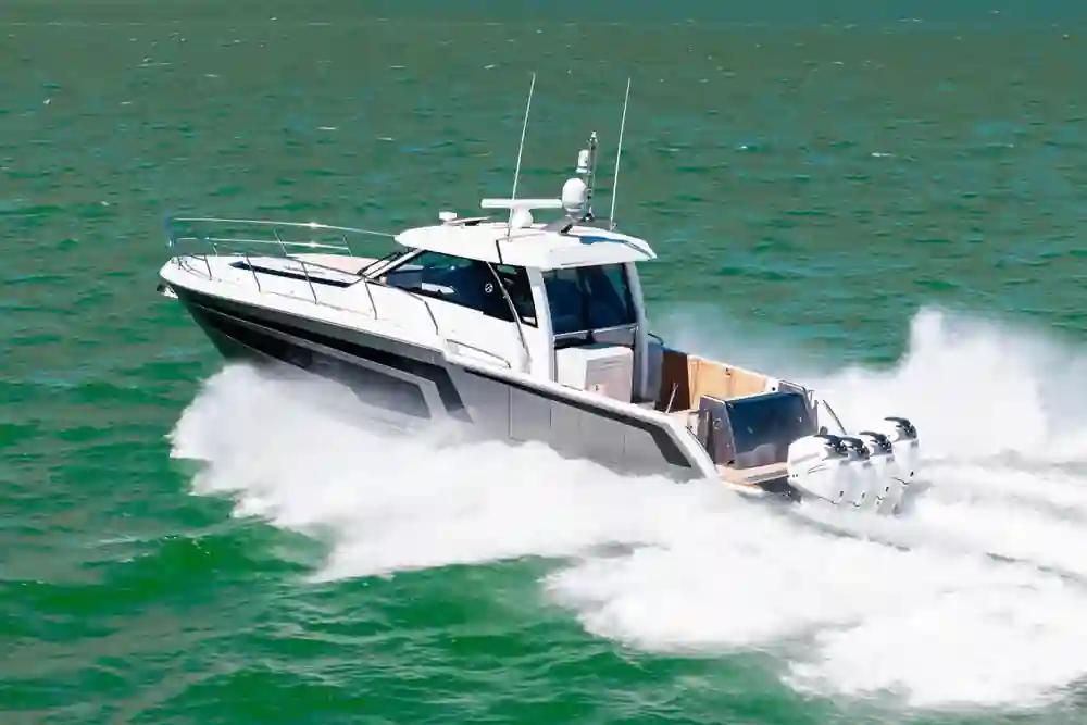 Ocean Alexander 45 Divergence Coupe For Sale