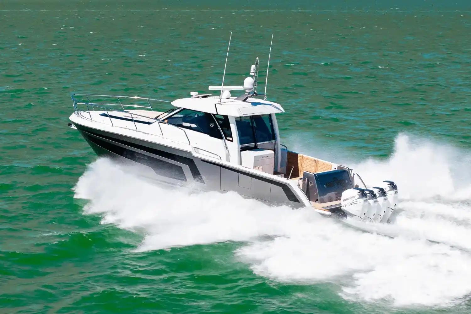 Ocean Alexander 45 Divergence Coupe For Sale