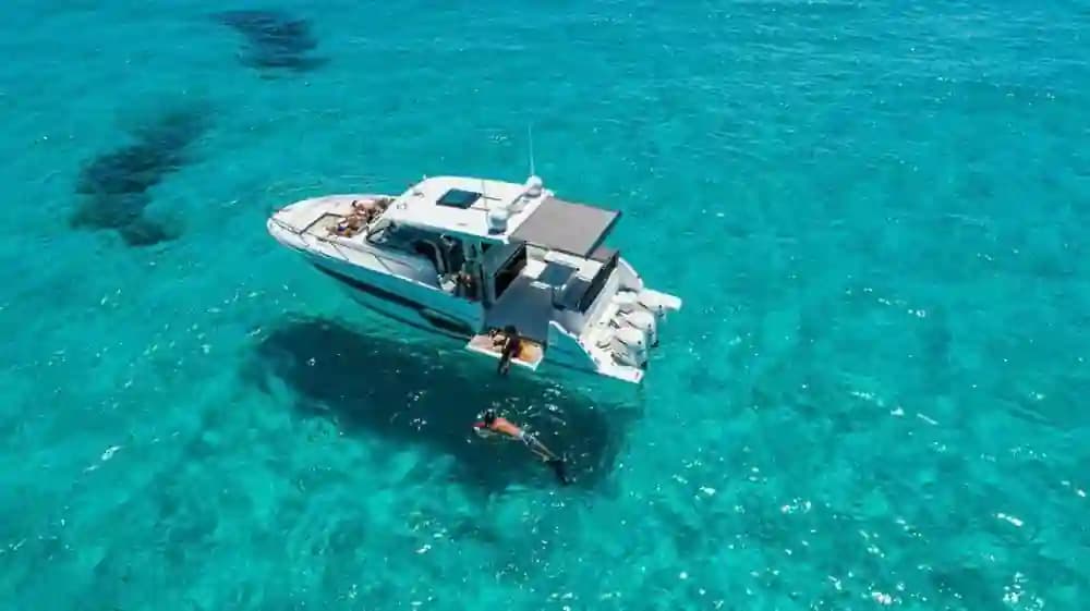 Jeanneau Leader 12.5 WA for Sale