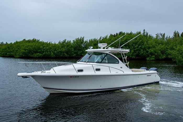 Yacht