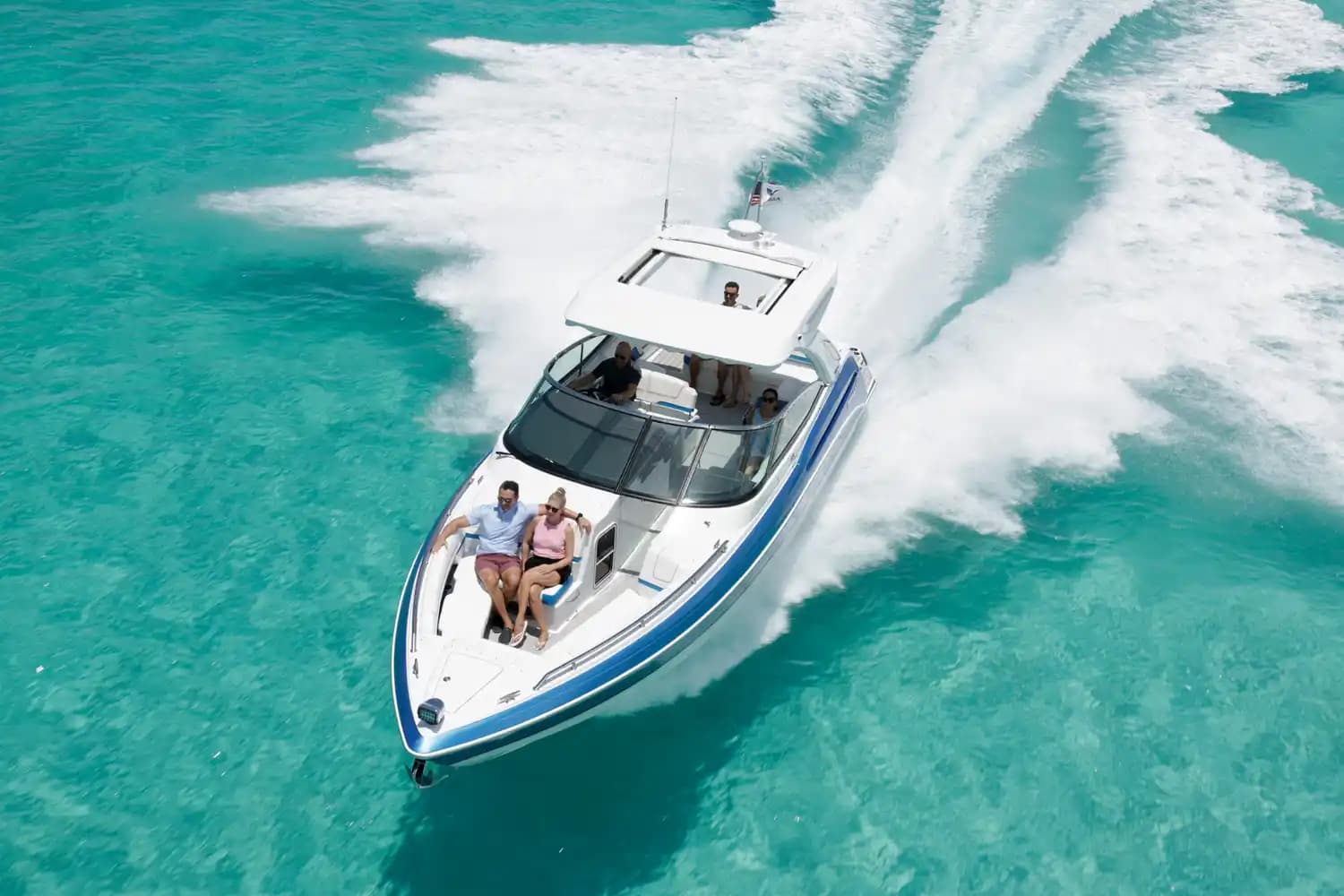 Formula Boats 330 Crossover Bowrider for Sale