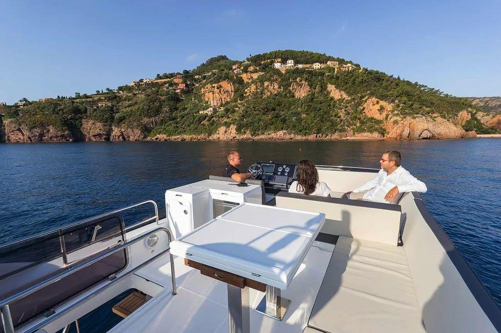 Galeon Yachts 500 Fly For Sale