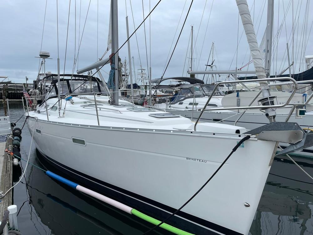 2004-beneteau-oceanis-clipper-393-sail-9604457-20241106070304277-1_XLARGE.jpg