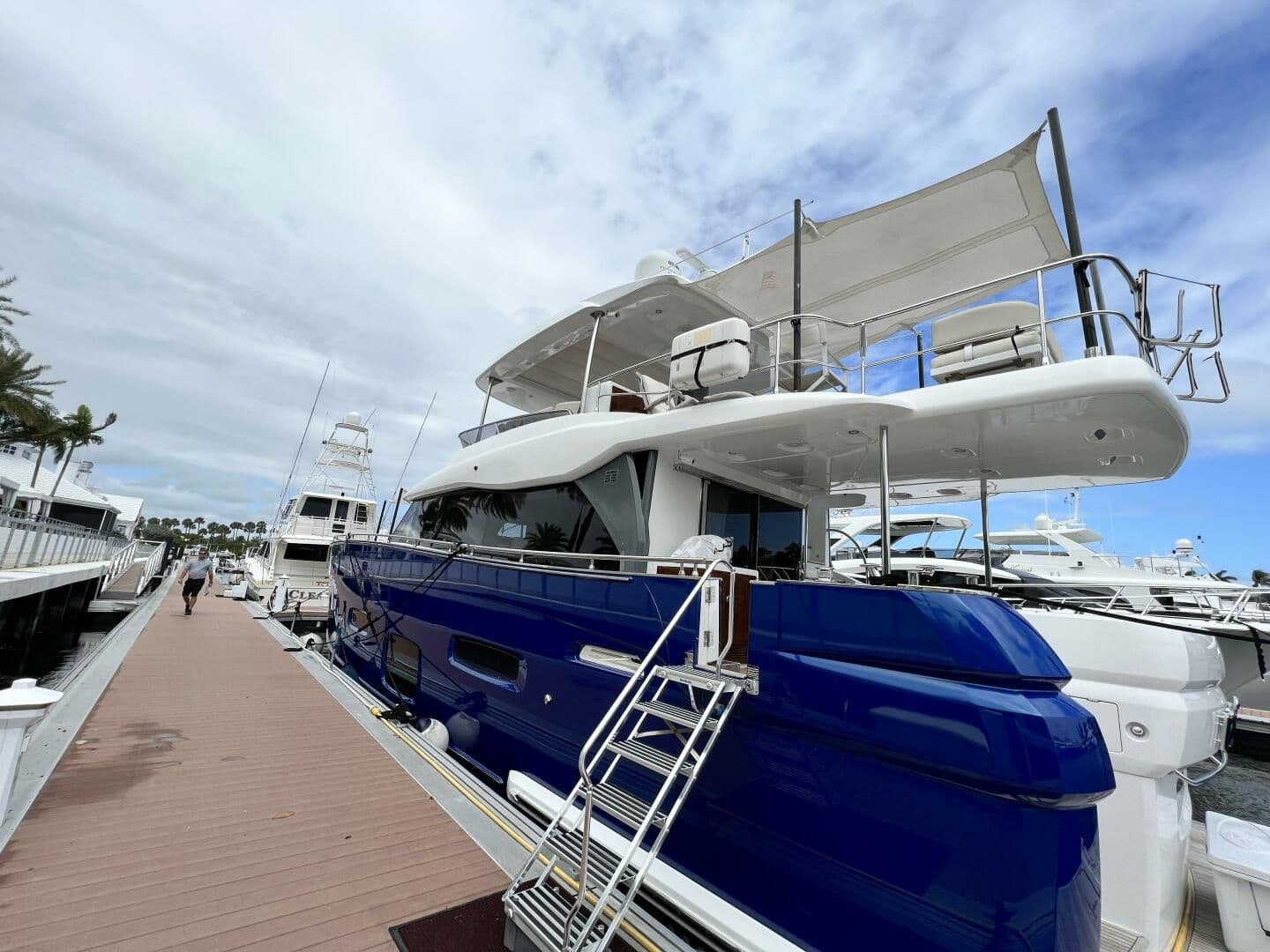 Azimut Magellano 66 for Sale