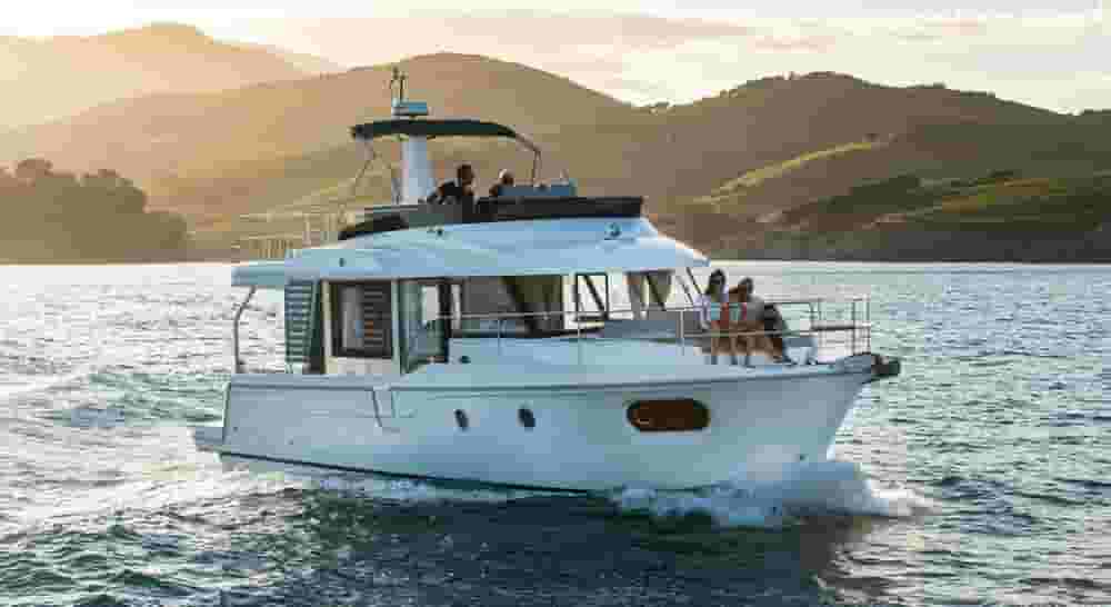 2026 Beneteau Swift Trawler 41 Fly