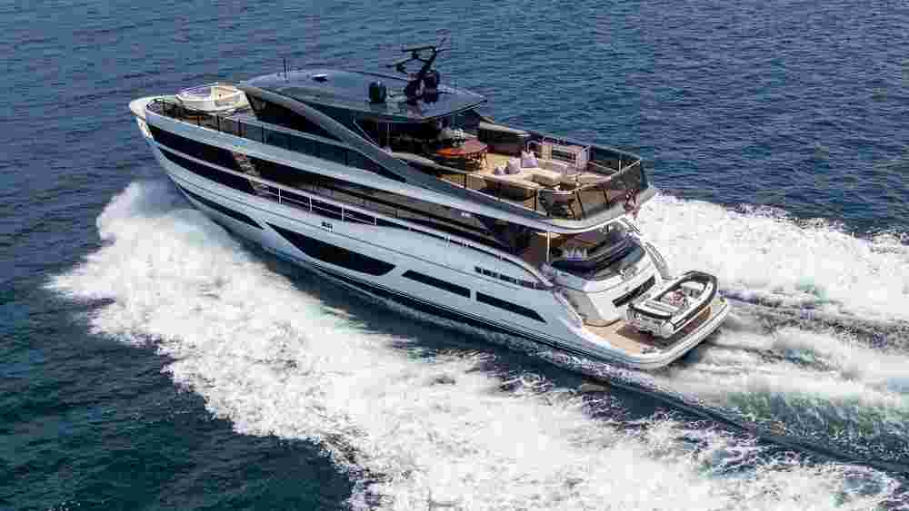 2022 Princess Yachts X95