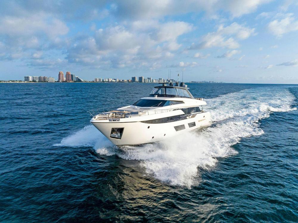 2020-ferretti-yachts-920-power-9389915-20240514124754958-1_XLARGE.jpg