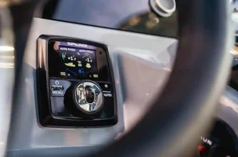2025 NAVAN S30 for Sale in Jupiter, Florida Center Console 5