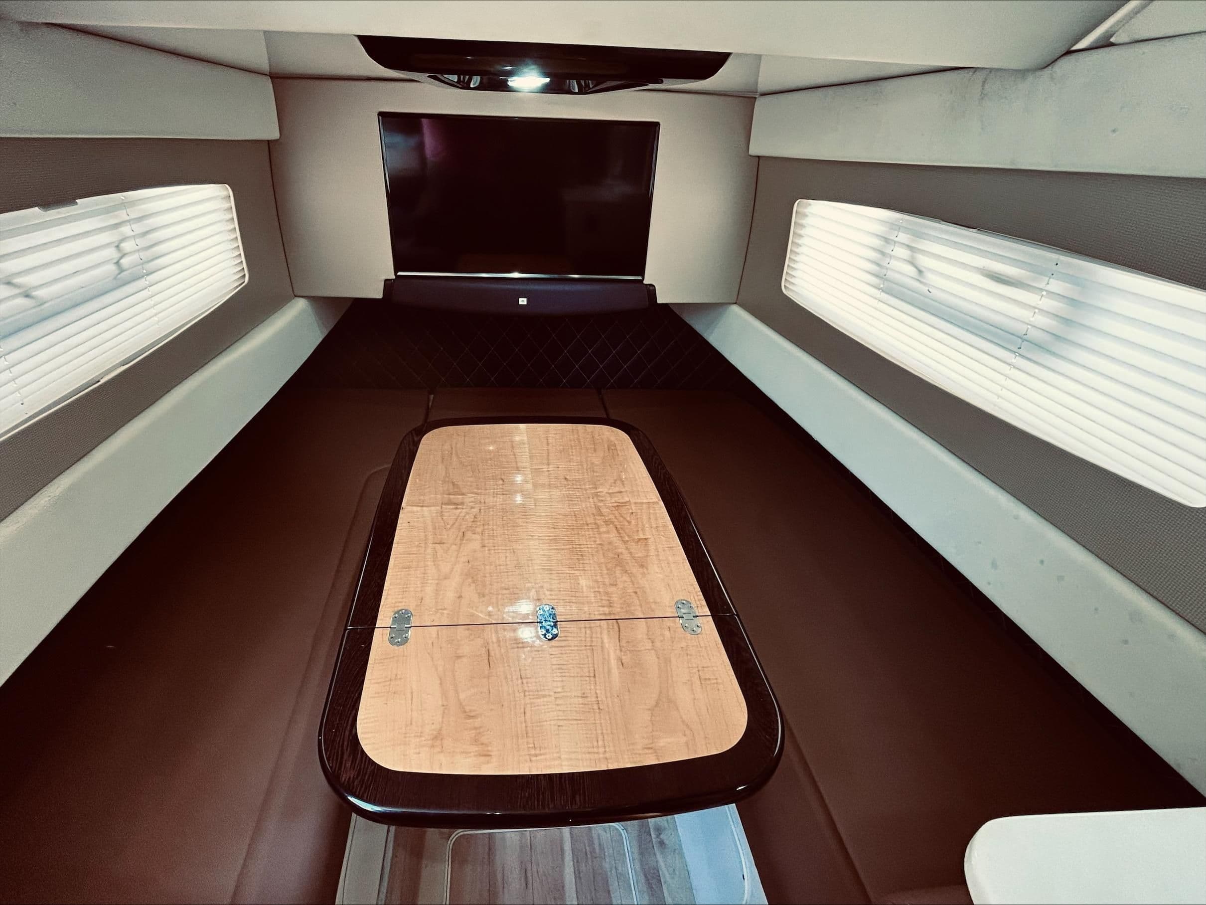 2016 Scout Boats 420 LXF Sold in Miami, Florida Center Console 3