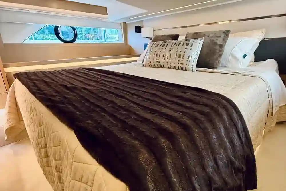 2019 SEALINE F430 a la venta en Boca Raton, Florida Flybridge 2