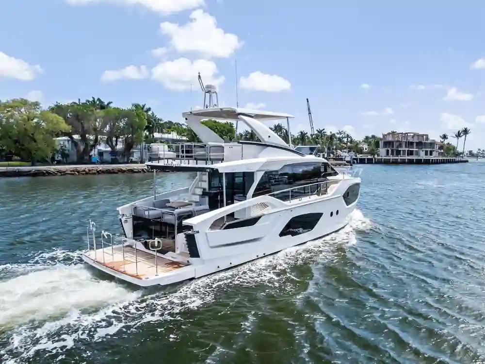 Absolute 52 FLY in vendita