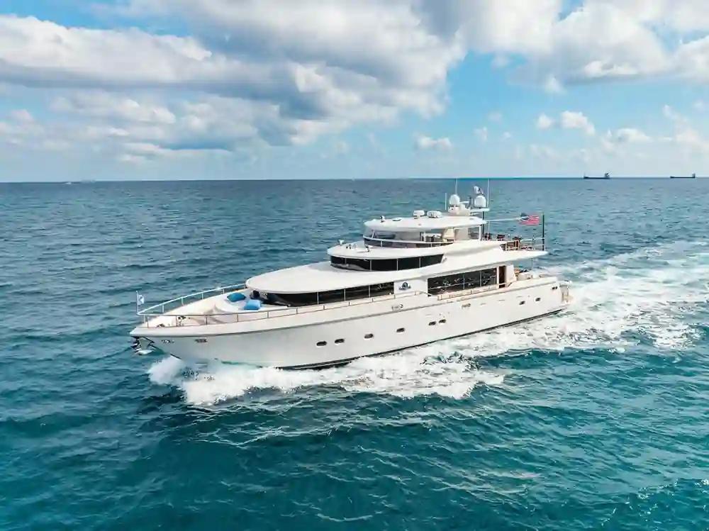 Johnson Yachts 87' te koop