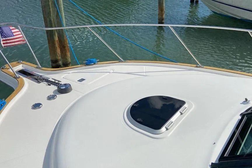 Tiara Yachts 3100 Coronet For Sale