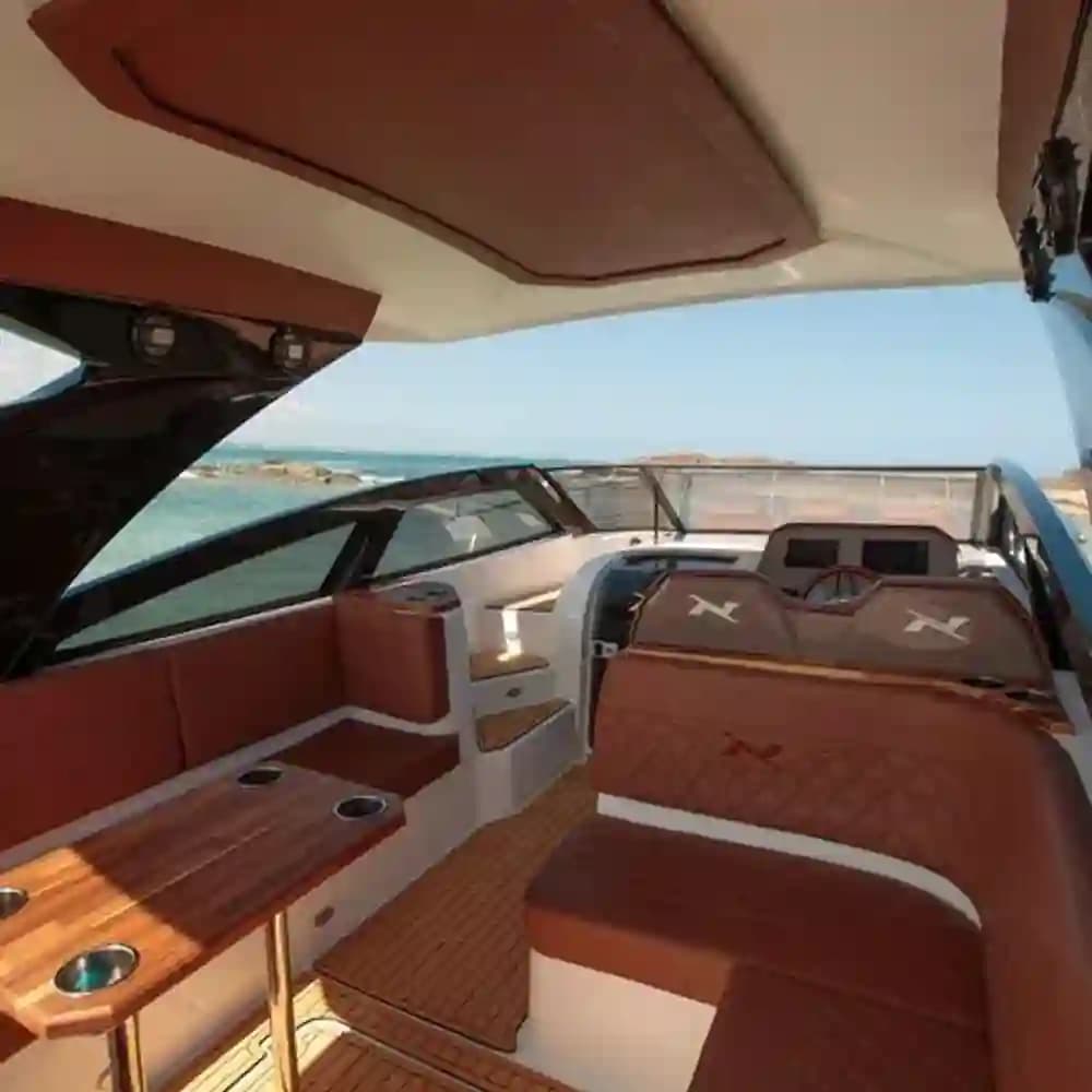 2025 NX Boats NX340 Sport Coupé for Sale in Genoa, IT Express Cruiser 2