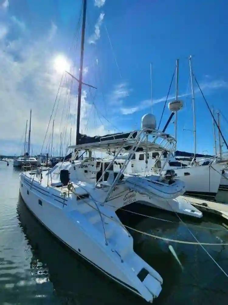 Manta Catamaran 42 For Sale