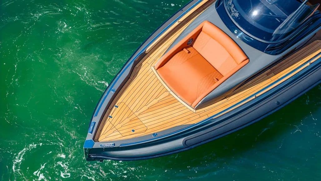 2025 Cantieri Capelli Stradivari 43 Sold in Miami Beach, Florida Day Boats 2