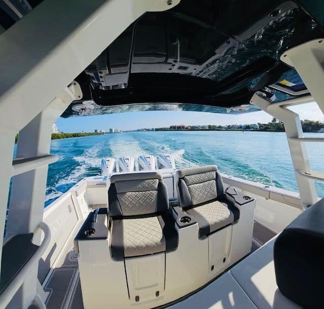 2021 Pursuit S 428 for Sale in Jupiter, Florida Center Console 3