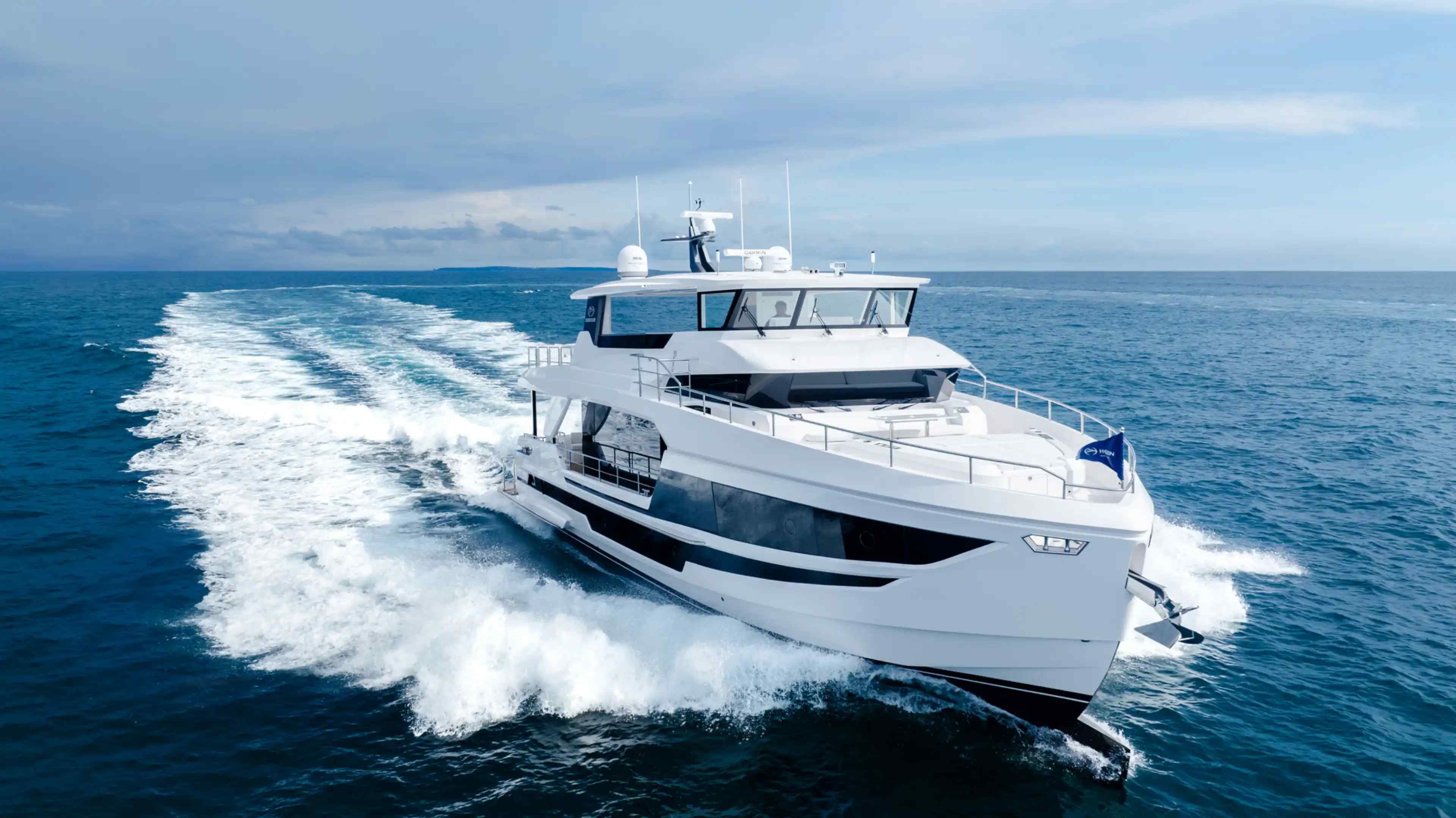 Yacht