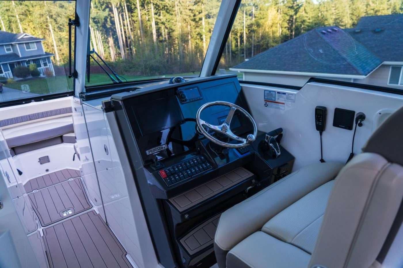 Pursuit DC 326 for Sale