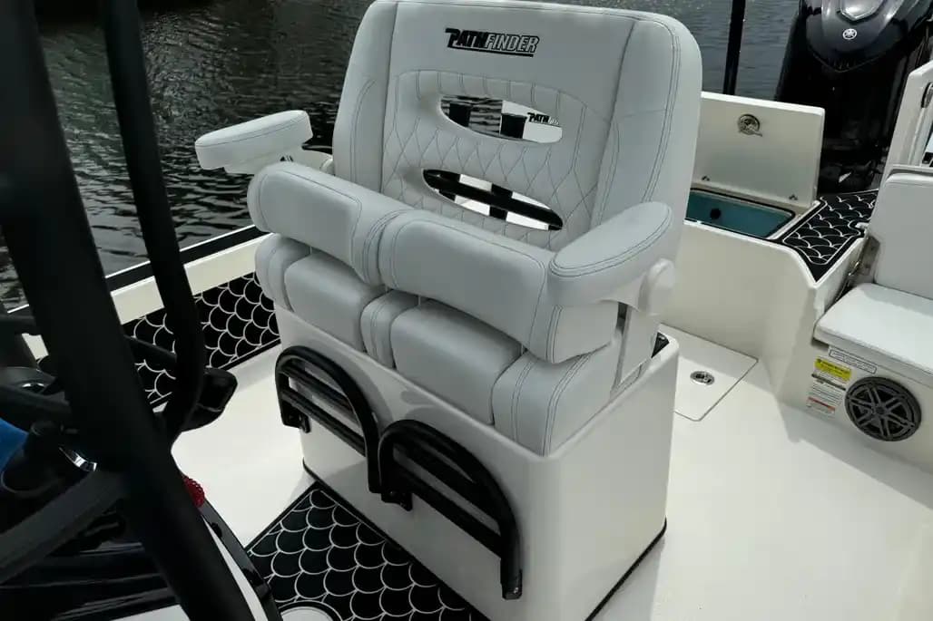 2024 Pathfinder Boats 2500 Hybrid for Sale in Pompano Beach, Florida Bay Boats 5