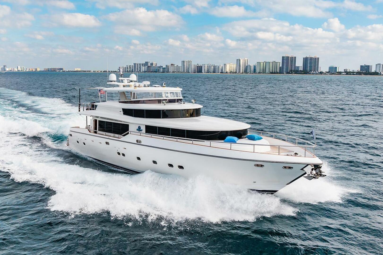 Johnson Yachts 87' te koop