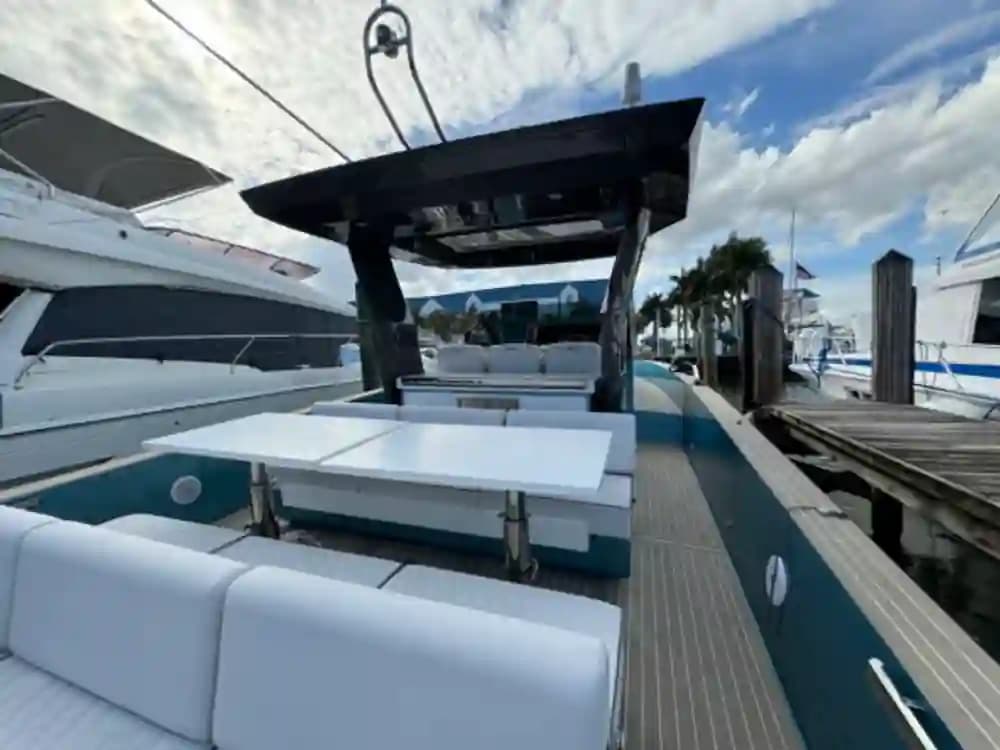 2024 Fiart Seawalker 39 zum Verkauf in Aventura, Florida Motor Yacht 2
