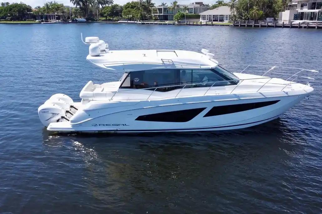 Regal 42 XO in vendita