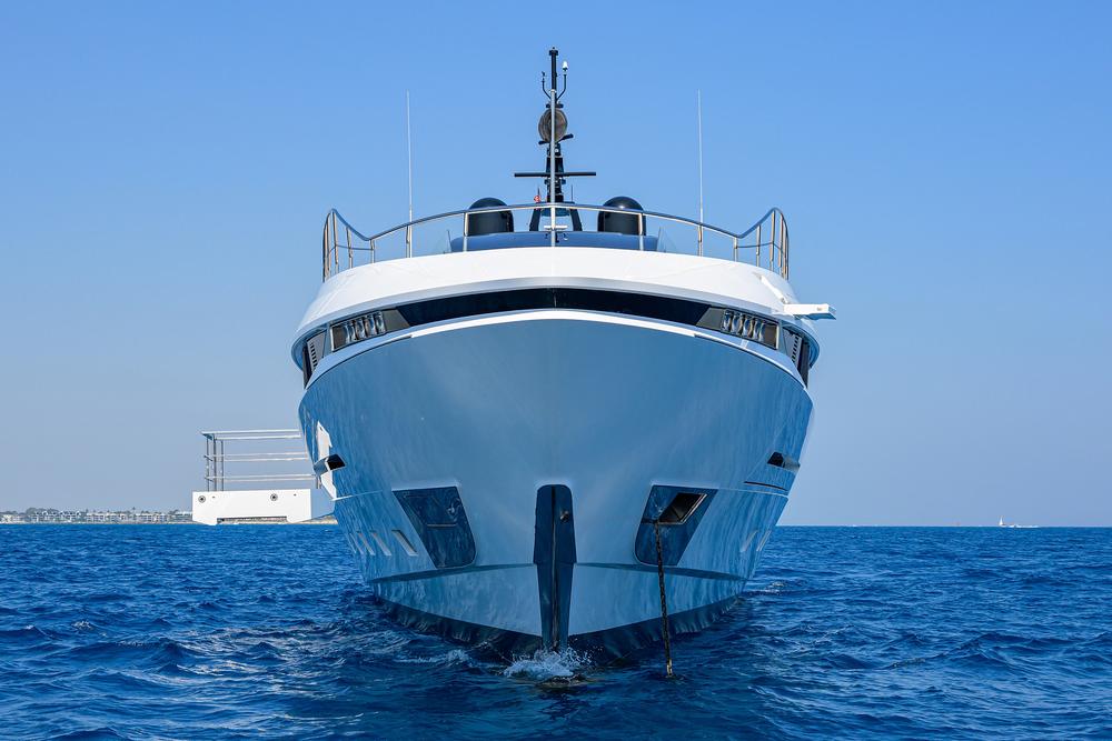 177_mangusta_goldeneye_profiles_21 copy.jpg