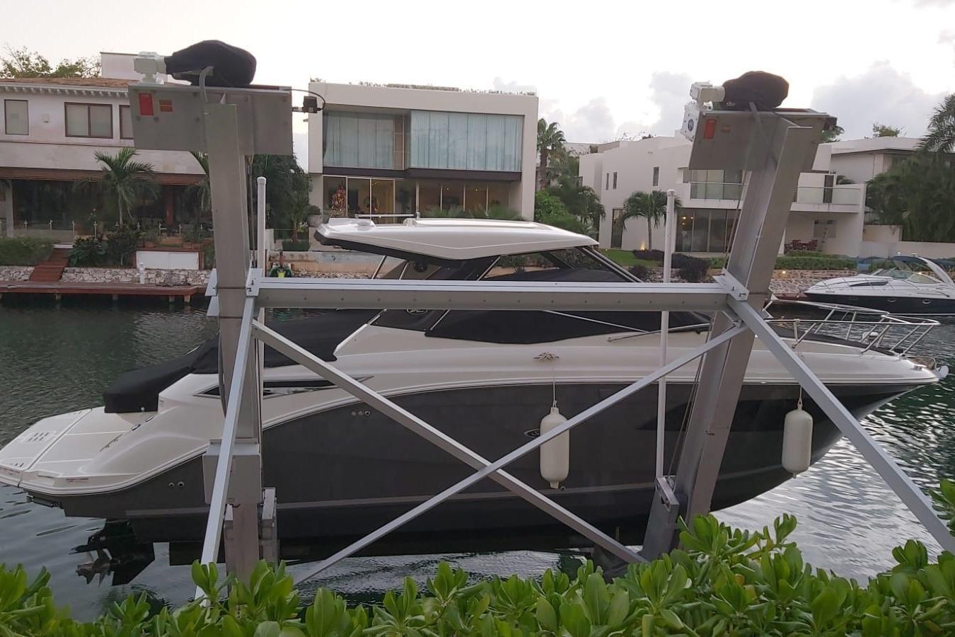 Sea Ray Sundancer 320 Outboard zum Verkauf