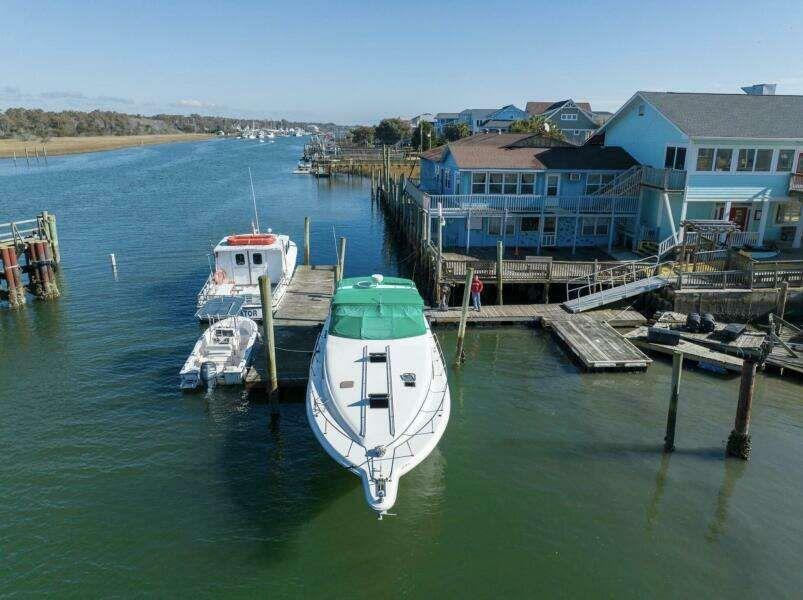 Sea Ray Sundancer 420 For Sale
