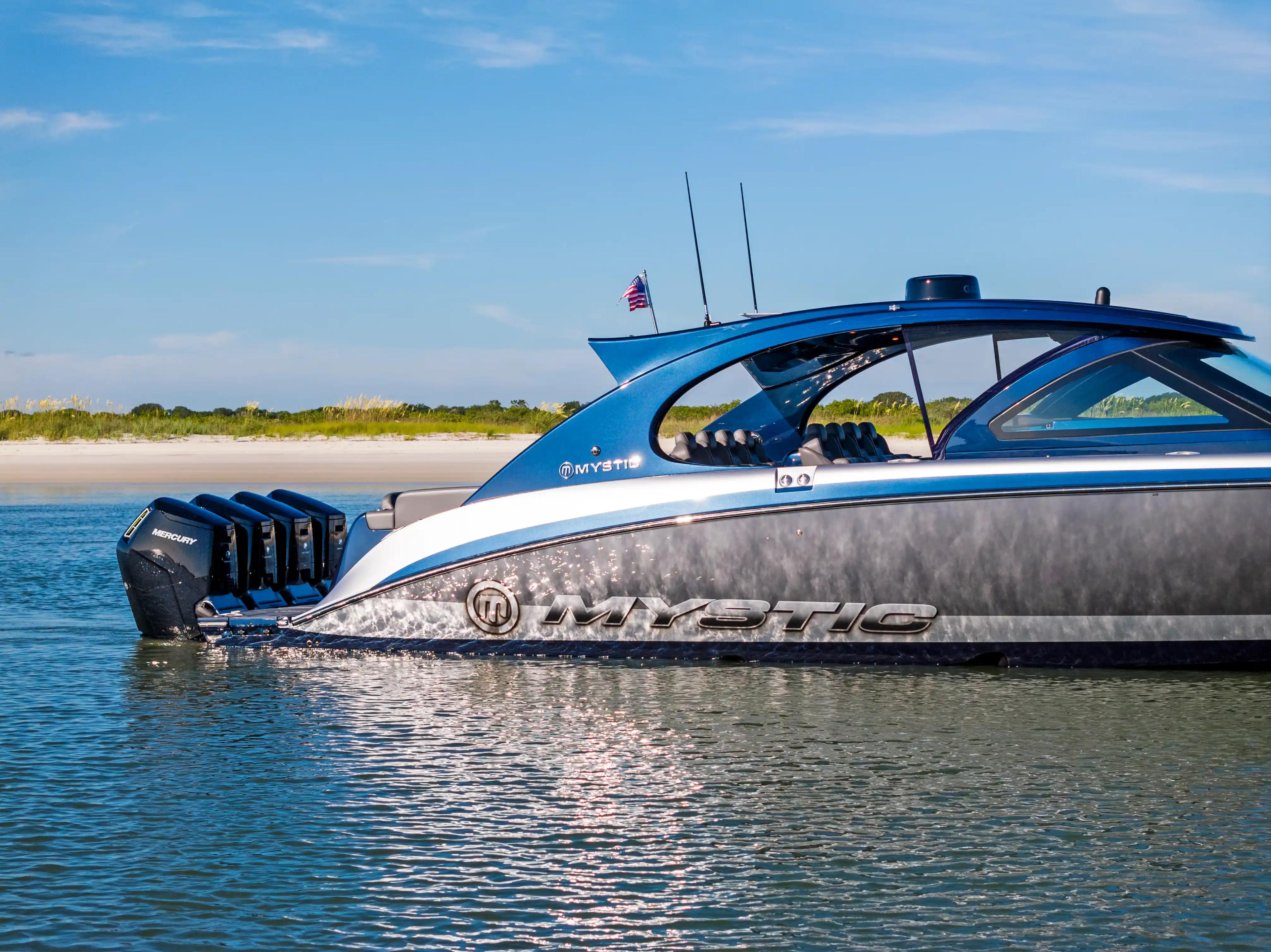 Mystic Powerboats M5200 For Sale