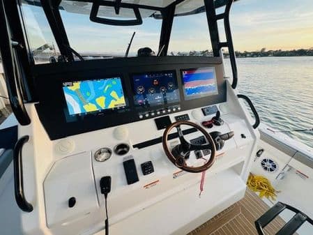 2024 Regulator 41 for Sale in Stuart, Florida Center Console 3