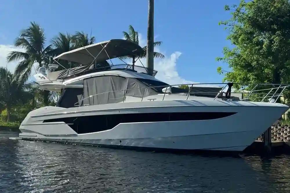 Galeon Yachts 500 Fly For Sale