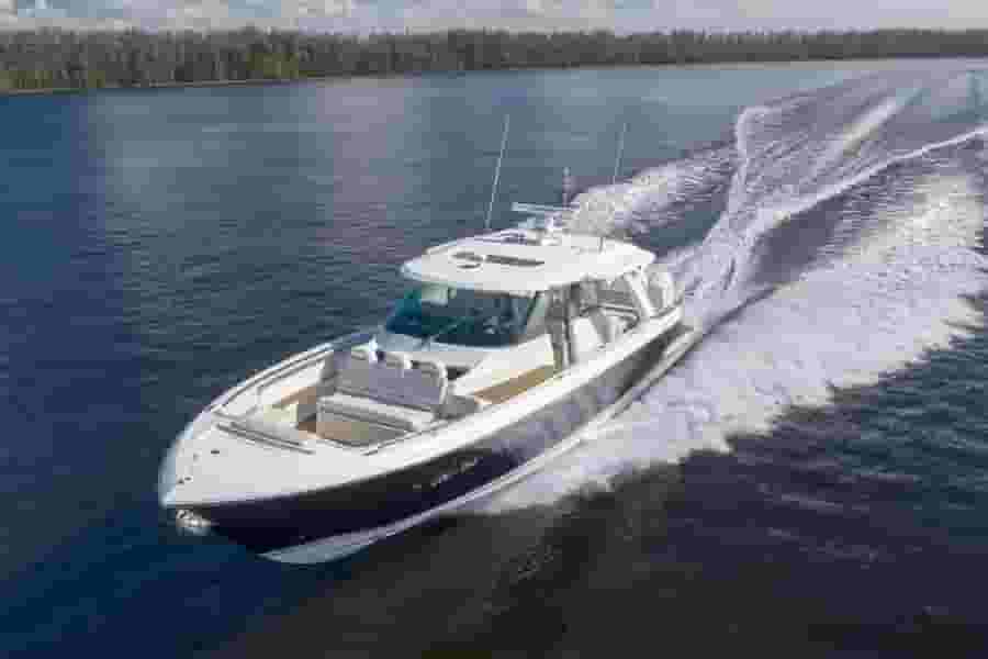 2023 Tiara Yachts 48LS
