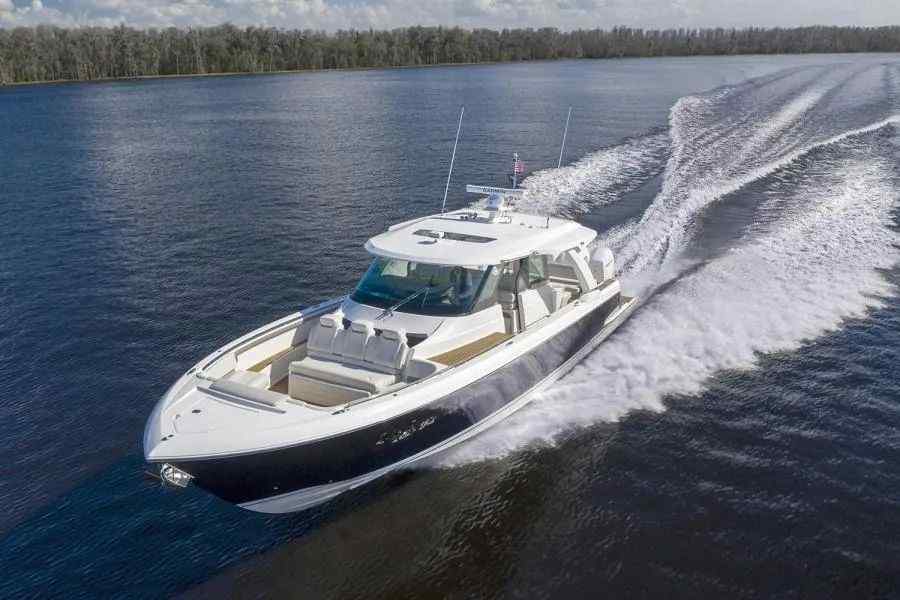 Yacht