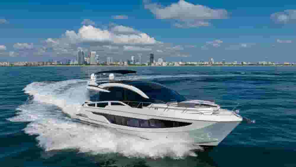 2019 Galeon Yachts 650 Skydeck