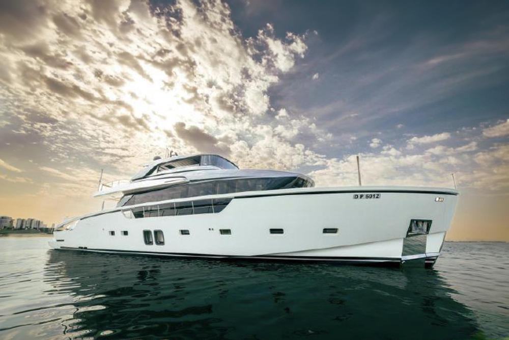 2022 Sanlorenzo SX88