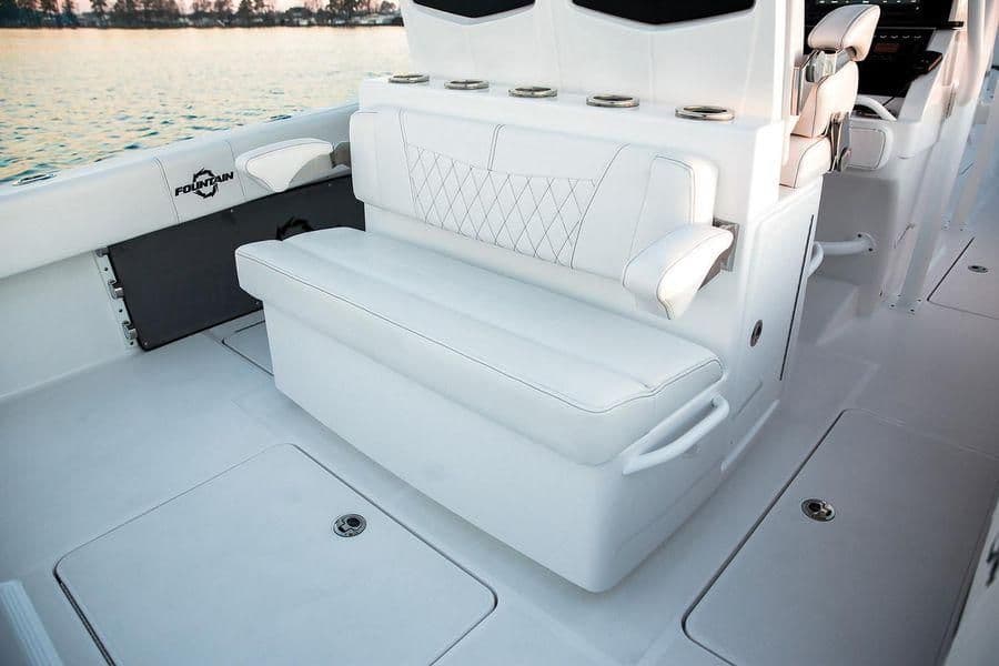 Fountain Powerboats 34CC for Sale