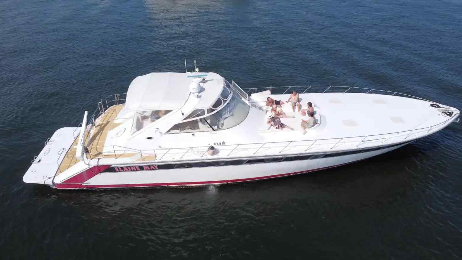 Yacht
