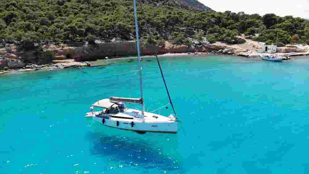 2011 Jeanneau Sun Odyssey 409