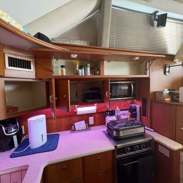 2001 Silverton 42 Convertible for Sale in Tarpon Springs, Florida Sport Fishing 5
