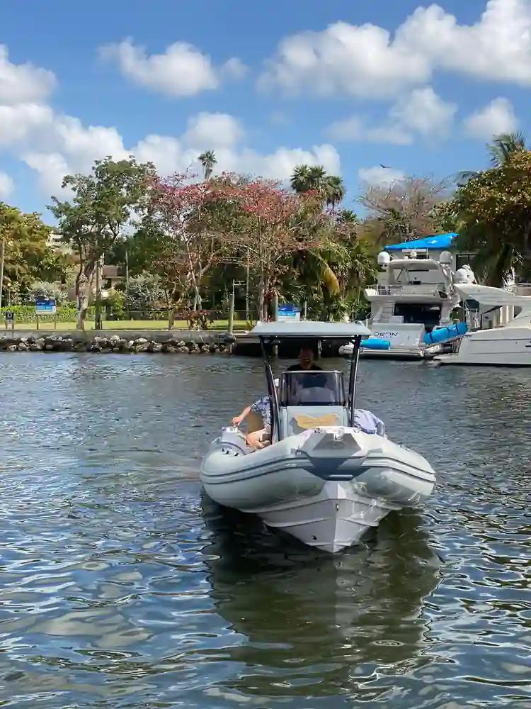 Ranieri International Cayman 23 Sport Touring For Sale