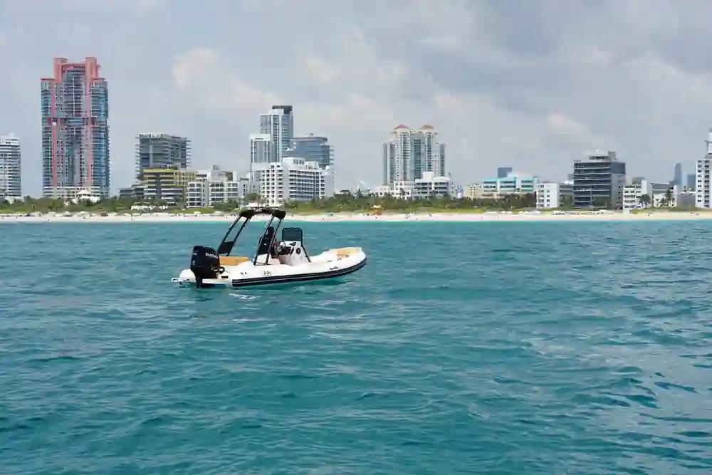 Aqvaboats Luxurib 19 For Sale