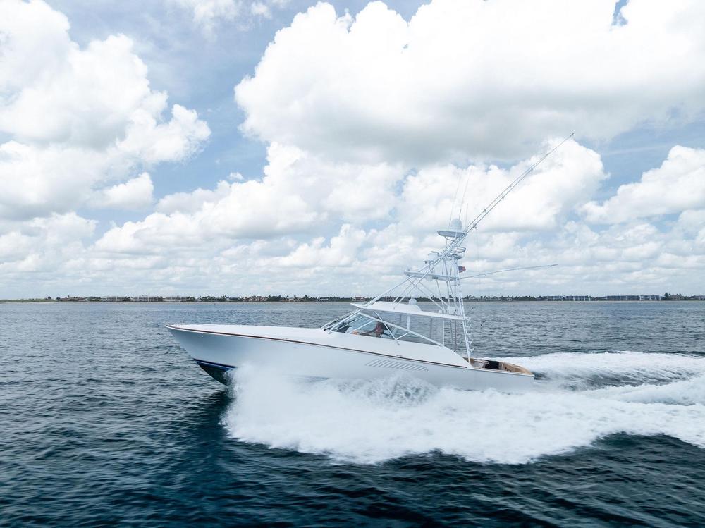 2010 Viking Yacht 52O